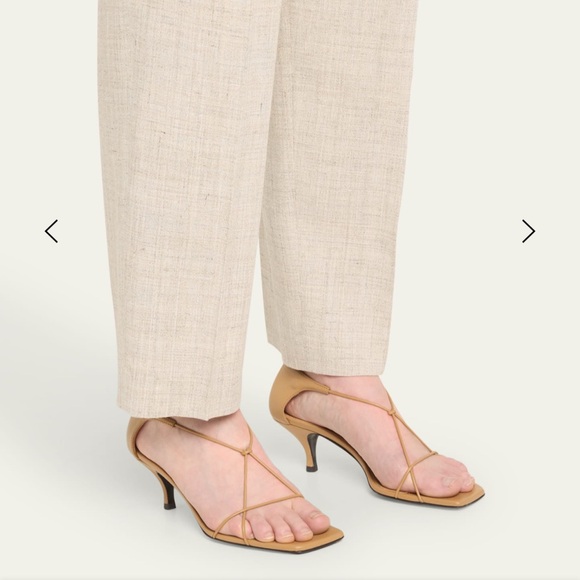 TOTEME - The Knot Leather Sandals - Picture 1 of 5